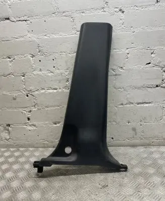 Nissan Navara D23 (B) pillar trim (bottom) 769154KJ0A