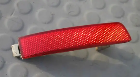 Rear tail light reflector
