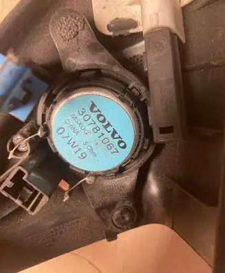 Volvo V60 Front door high frequency speaker 30781067