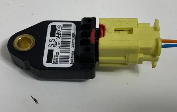 KIA Ceed Airbag deployment crash/impact sensor 959203K000