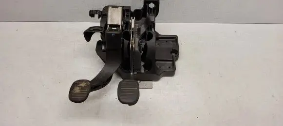 Fiat Bravo Pedal assembly 51778205 3801920006