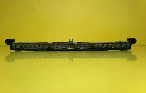 Mercedes-Benz C W203 Third/center stoplight A2038200456