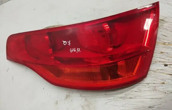 Audi Q7 4L Rear/tail lights 273302