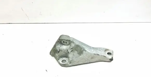 BMW 5 E60 E61 Generator/alternator bracket 7804376