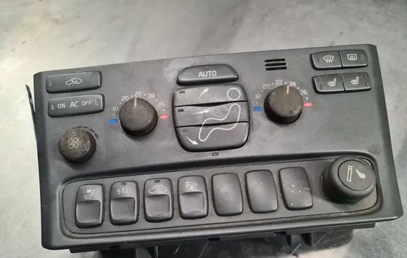 Volvo S80 Climate control unit 9494263