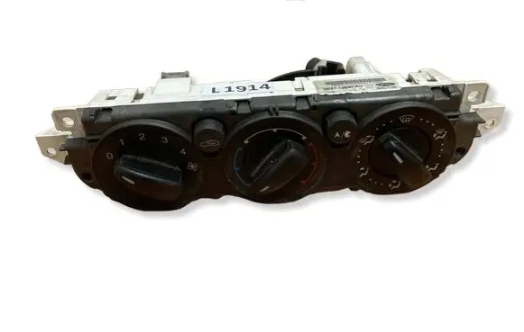Ford Focus C-MAX Climate control unit 3M5T19980AD