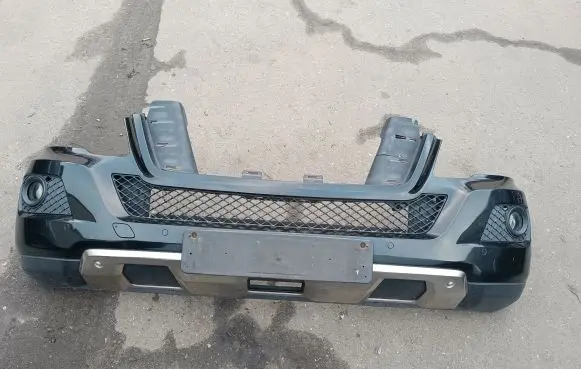 Mercedes-Benz ML W164 Front bumper A1648857325