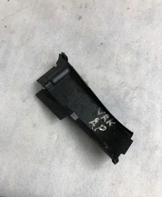 Volkswagen Tiguan Timing belt guard (cover) 04l129968