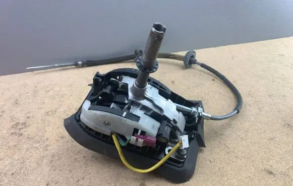 BMW X5 E53 Gear shifter/selector 7525330 25167525330 210251