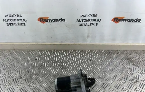 Nissan Qashqai Starter motor 233006662R M000TD2571