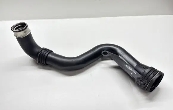 Volkswagen Golf Plus Intercooler hose/pipe 1K0145762P