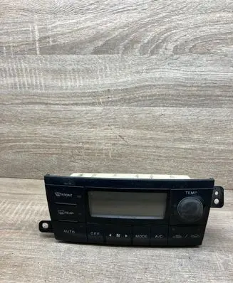 Mazda Premacy Climate control unit CB82D