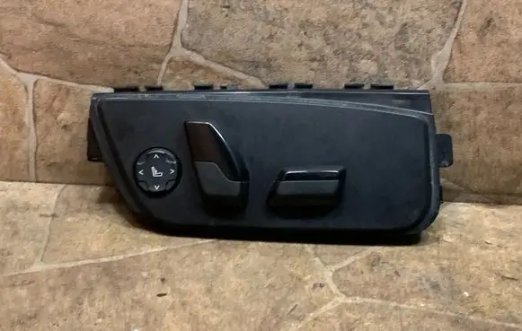 BMW 5 G30 G31 G38 Seat control switch 9330922