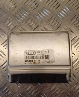 Audi A6 S6 C5 4B Engine control unit/module 4B0907401E 28RTE220 0281001833