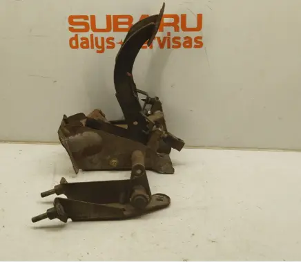 Subaru Forester SF Pedal assembly 
