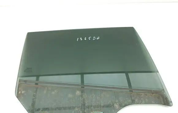 Nissan Leaf II (ZE1) Rear door window glass