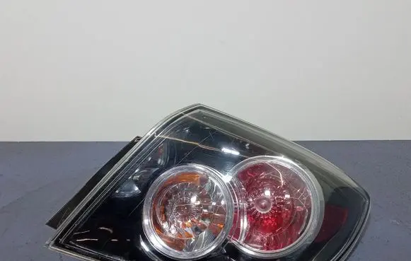 Mazda 3 I Rear/tail lights 11-6117