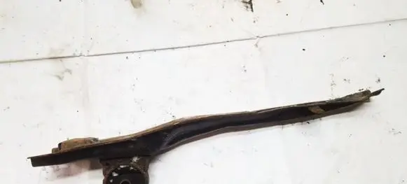 Mitsubishi Outlander Engine mount bracket