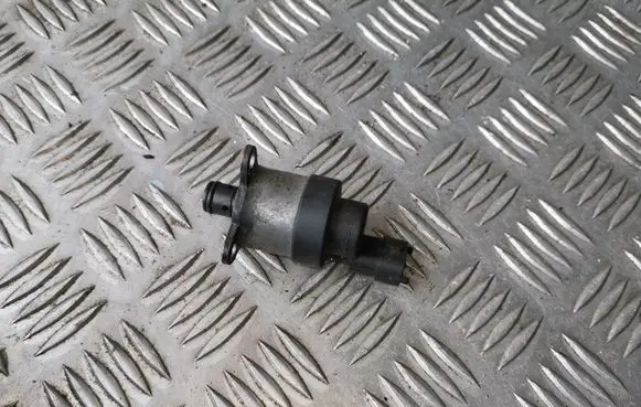 Citroen C5 Fuel pressure regulator 0928400664 4541841701