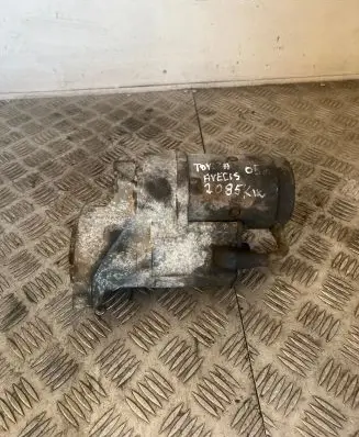 Toyota Avensis Verso Starter motor