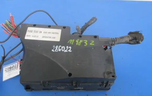 Volvo C30 Fuse box set