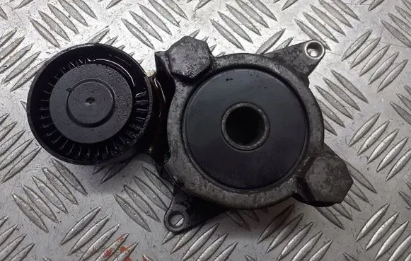 Toyota Avensis T250 Alternator belt tensioner pulley 
