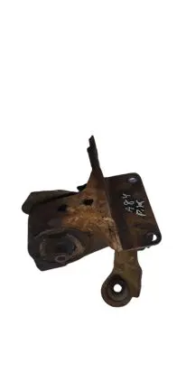 Nissan X-Trail T30 Engine mount bracket NOCODE