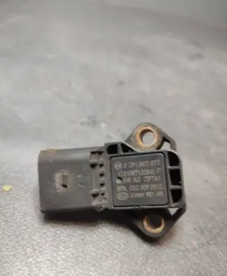 Volkswagen PASSAT B8 Air pressure sensor 0281002977