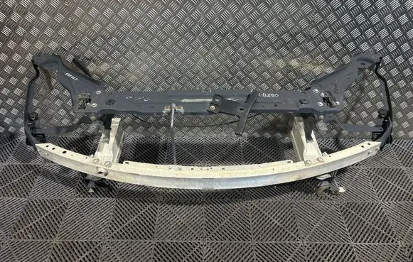 Mercedes-Benz C W204 Radiator support slam panel A2046200072