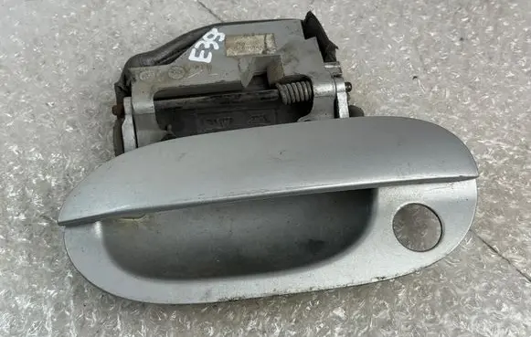 BMW 5 E39 Front door exterior handle