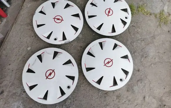 Opel Vectra C R14 wheel hub/cap/trim 90306993