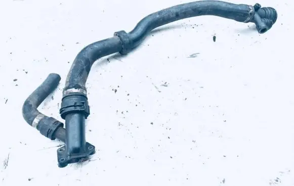BMW 5 E60 E61 Engine coolant pipe/hose 11122247744 1112-2247744