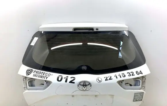 Toyota Yaris Tailgate/trunk/boot lid 