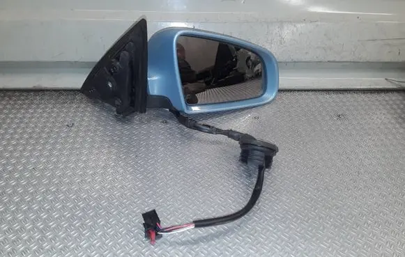 Audi A6 S6 C6 4F Front door electric wing mirror E1010754