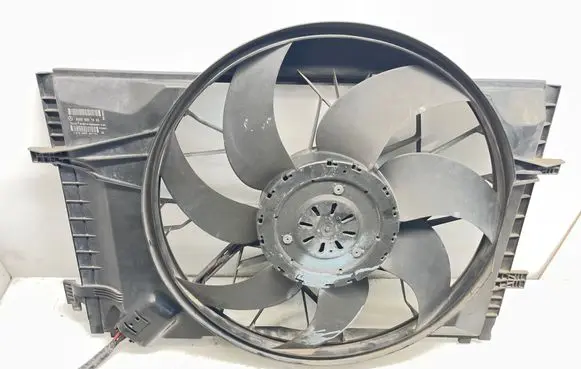 Mercedes-Benz C W203 Electric radiator cooling fan A2035001693