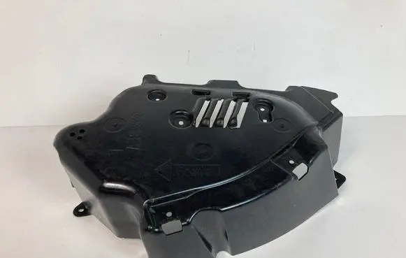 BMW i4 Rear underbody cover/under tray 8738061