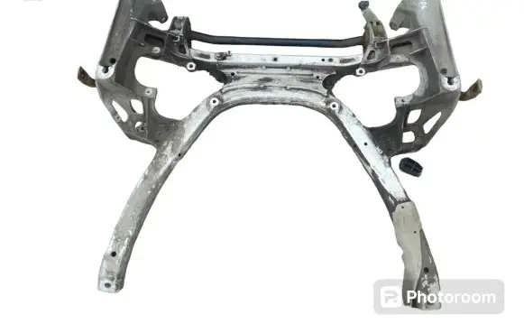 BMW 5 E60 E61 Front subframe 6759462