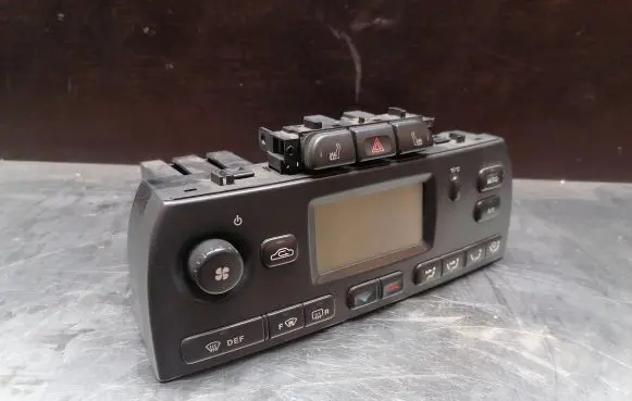 Jaguar X-Type Climate control unit 1X4H18C612AF WXIA01078