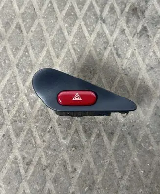 Peugeot 406 Hazard light switch 963040347A 231277