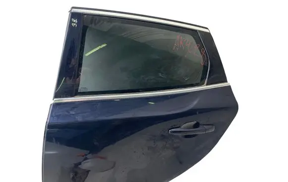 Volvo V40 Rear door 123456