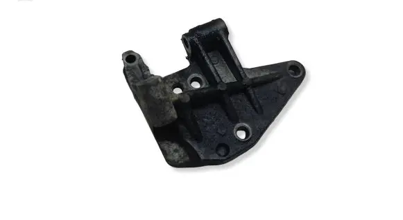 Peugeot 308 SW Engine mounting bracket 25365224