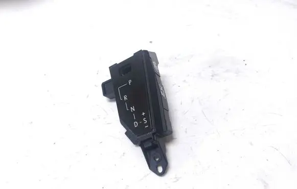 Lexus RX 450H Gear shifter/selector 76K116