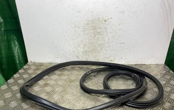Mitsubishi Eclipse Cross Front door rubber seal