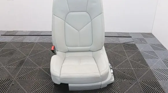 Porsche Macan (95B) Front driver seat 7PP959760F