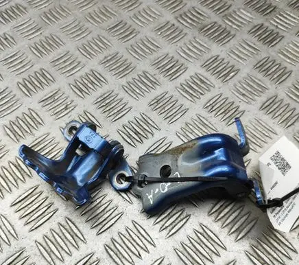 Rear door hinge set