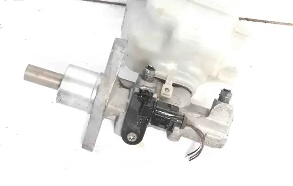Audi A5 8T 8F Master brake cylinder 1K0945459A
