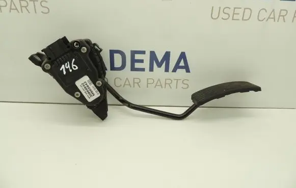Volvo S40, V40 Accelerator throttle pedal 30865642 D146