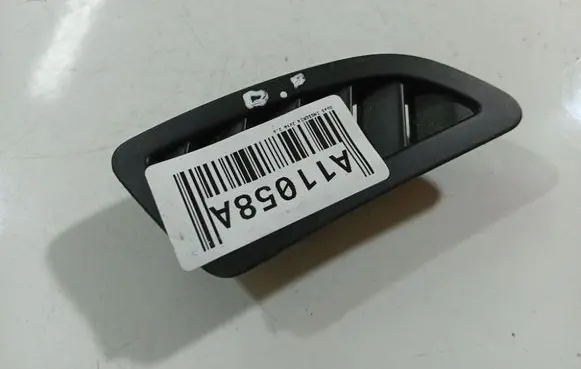Opel Insignia A Dash center air vent grill 