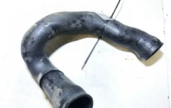 Audi A6 S6 C5 4B Intercooler hose/pipe