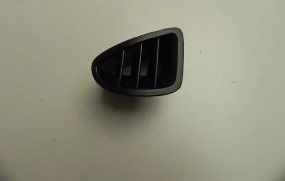 Ford Galaxy Rear air vent grill 6M21U30468A I5380
